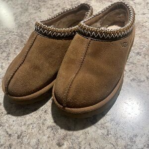 UGG Tan Suede Slip-On Mules Tazman kids size